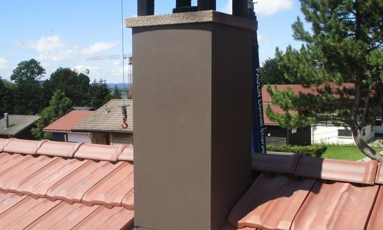 Garniture de cheminée réalisée en aluminium dans le Haut Doubs